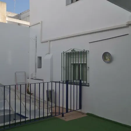 De Cadiz Cadi Hostel-3